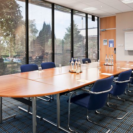 Holiday Inn Runcorn M56 Junction 12 By Ihg Ngoại thất bức ảnh