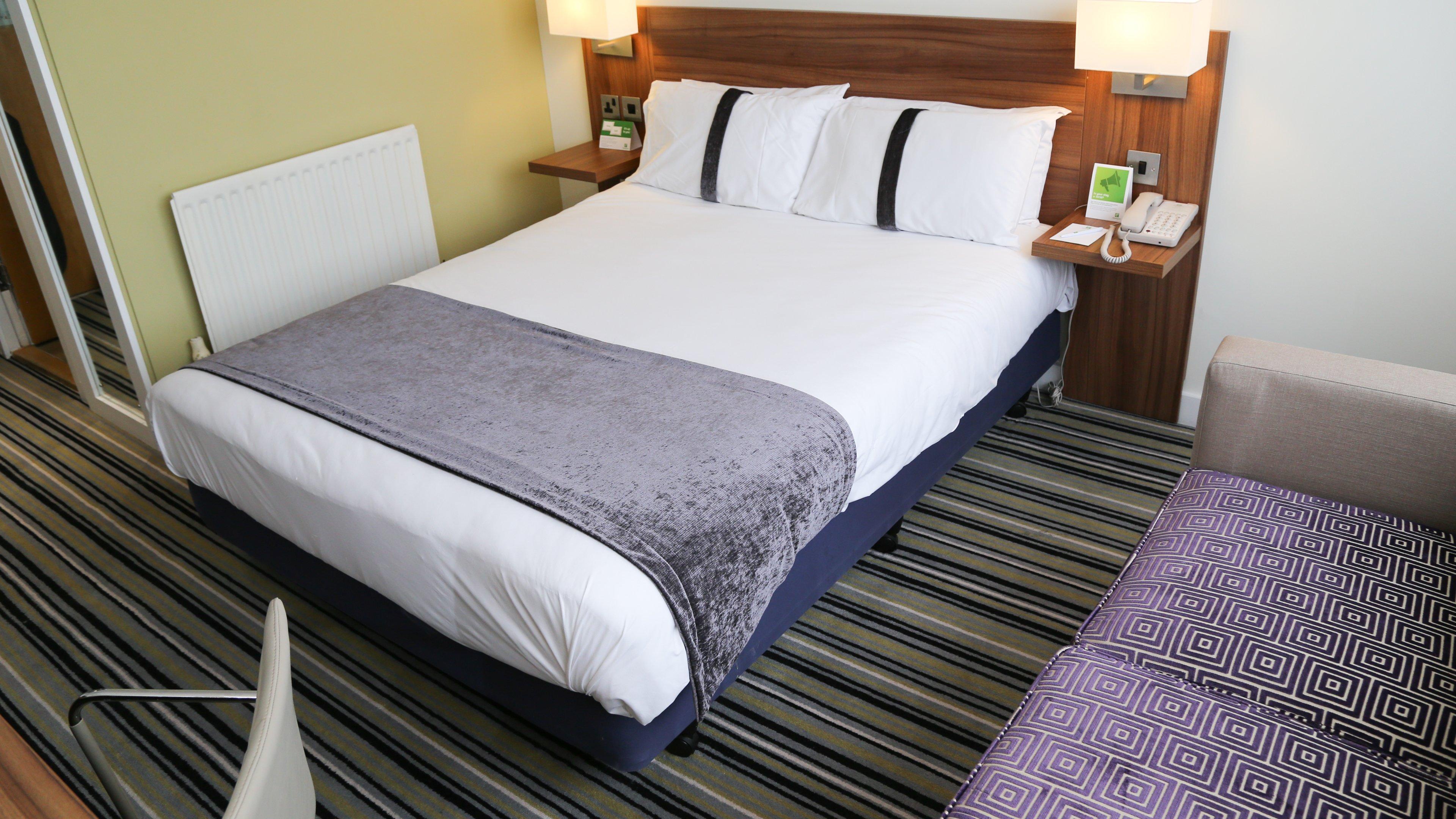 Holiday Inn Runcorn M56 Junction 12 By Ihg Ngoại thất bức ảnh