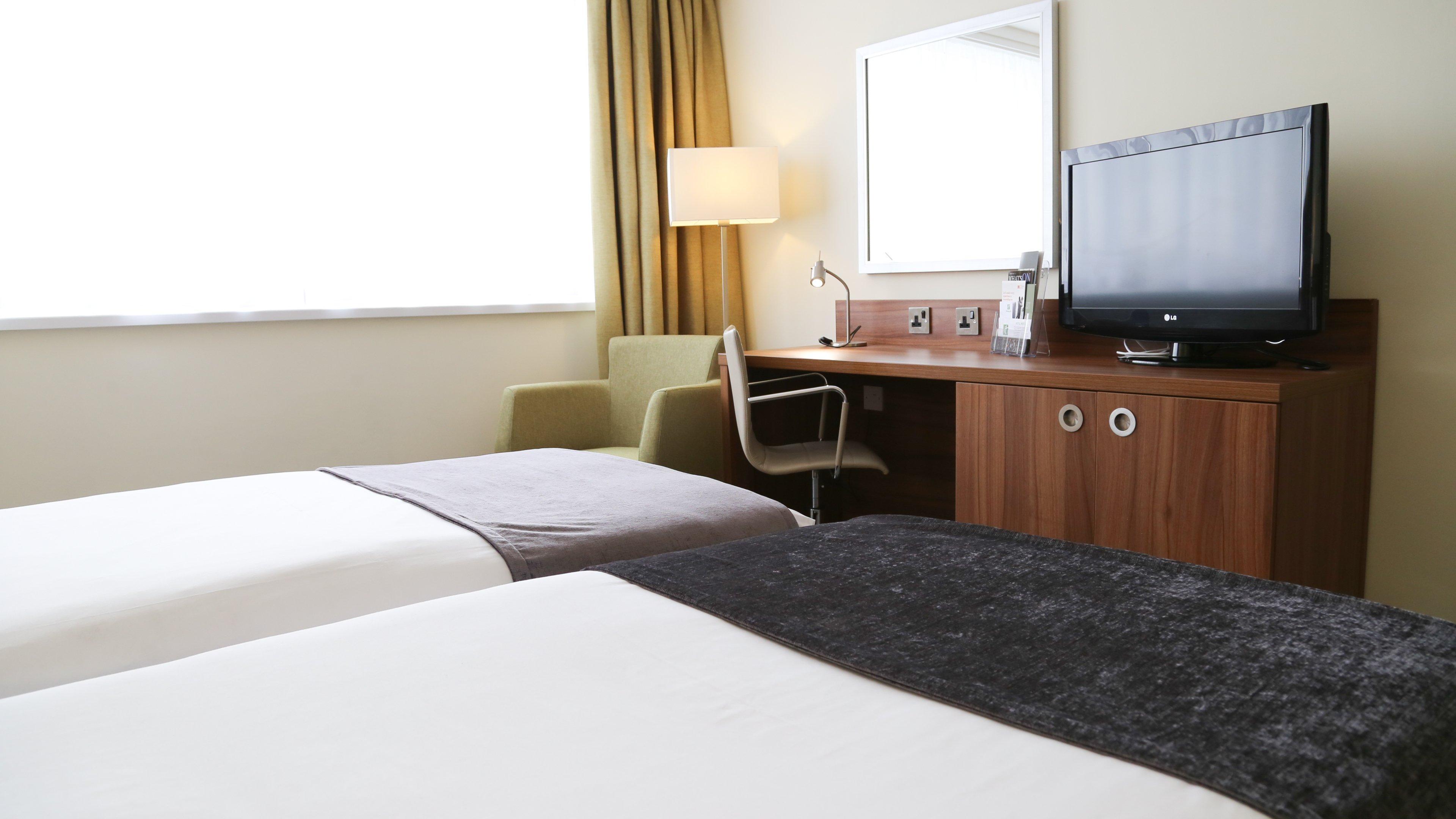 Holiday Inn Runcorn M56 Junction 12 By Ihg Ngoại thất bức ảnh