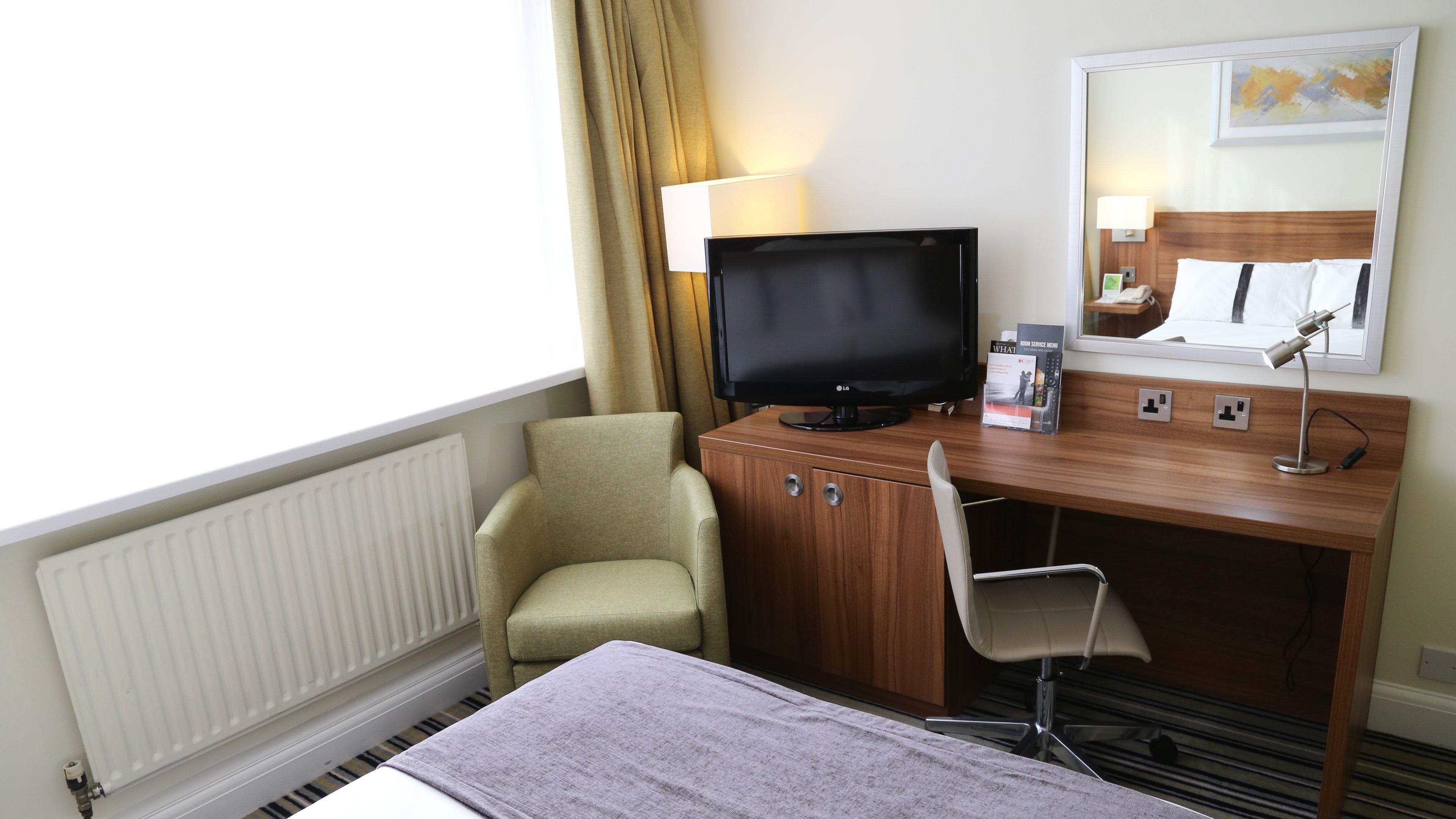 Holiday Inn Runcorn M56 Junction 12 By Ihg Ngoại thất bức ảnh