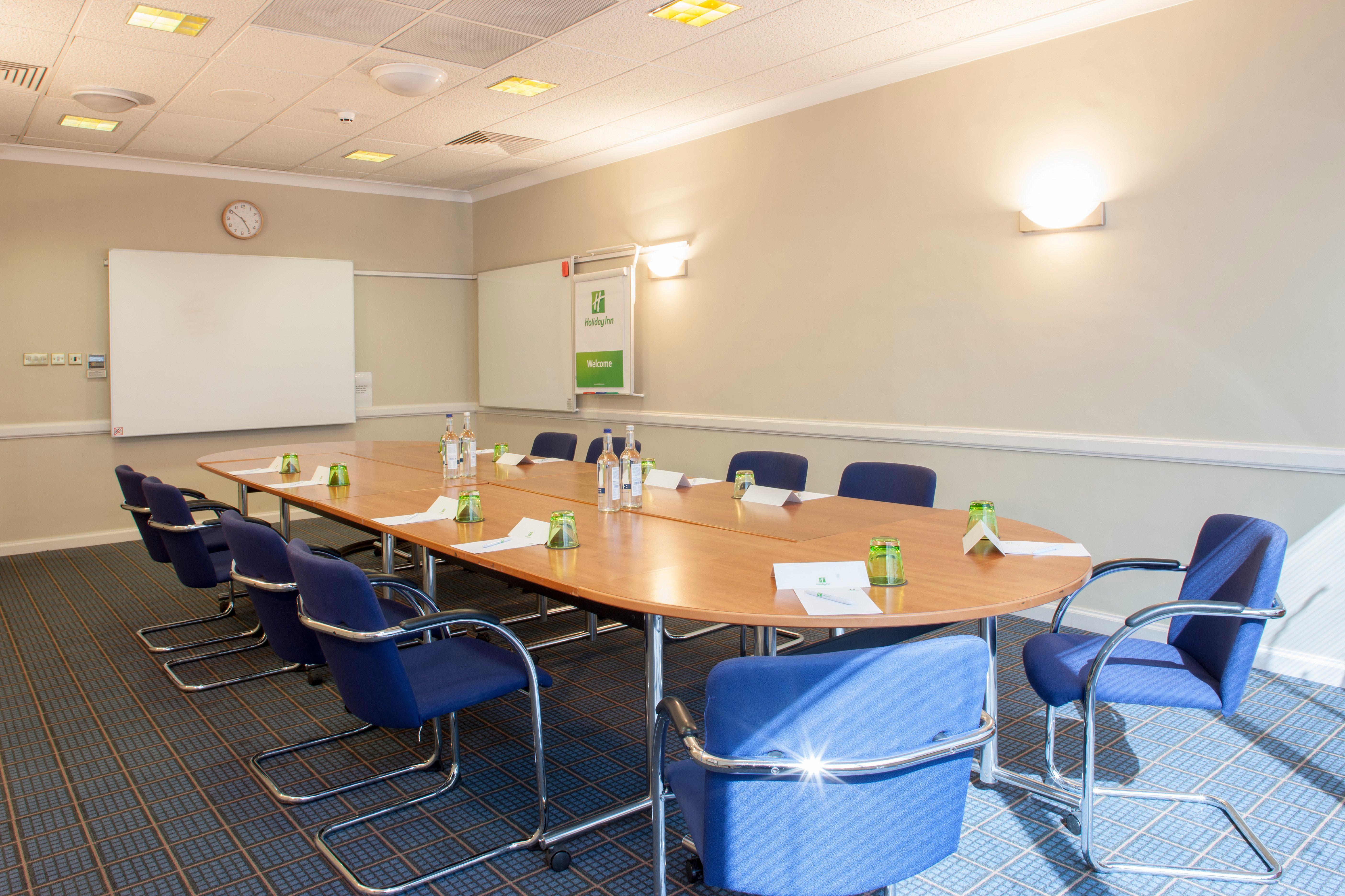 Holiday Inn Runcorn M56 Junction 12 By Ihg Ngoại thất bức ảnh